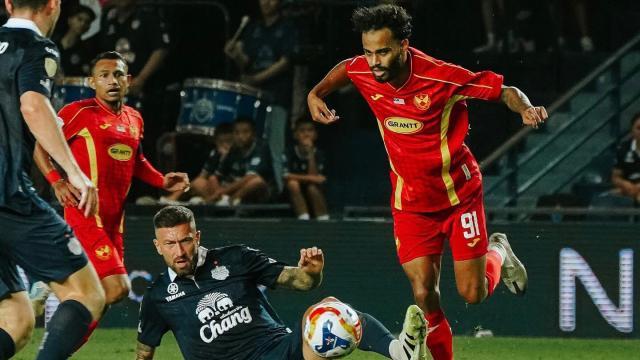 1758184225045060210.jpeg 4-雪莱莪队衣上的马来西亚国旗.jpeg