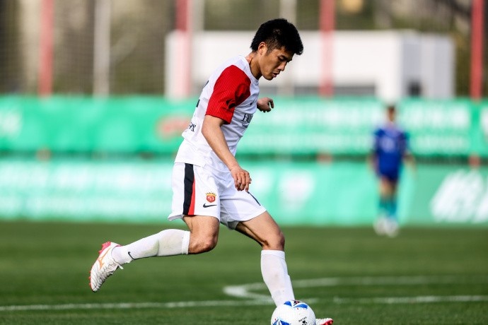 开云体育下载-中乙第二轮,上海海港富盛经开队2-1海门珂缔缘队,取得两连胜