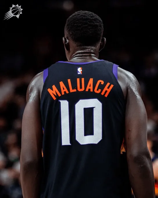 开云体育下载-生涯之夜！马卢阿奇今日拿下生涯最高的14篮板，还有3封盖